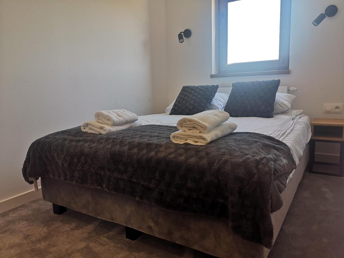 Prywatny Apartament W Hotelu C8 - 365Pam Sarbinowo Eksteriør bilde